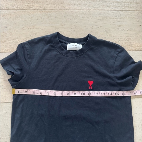 Ami De Coeur black T-shirt with red embroidered logo. Size XXS - Picture 5 of 12